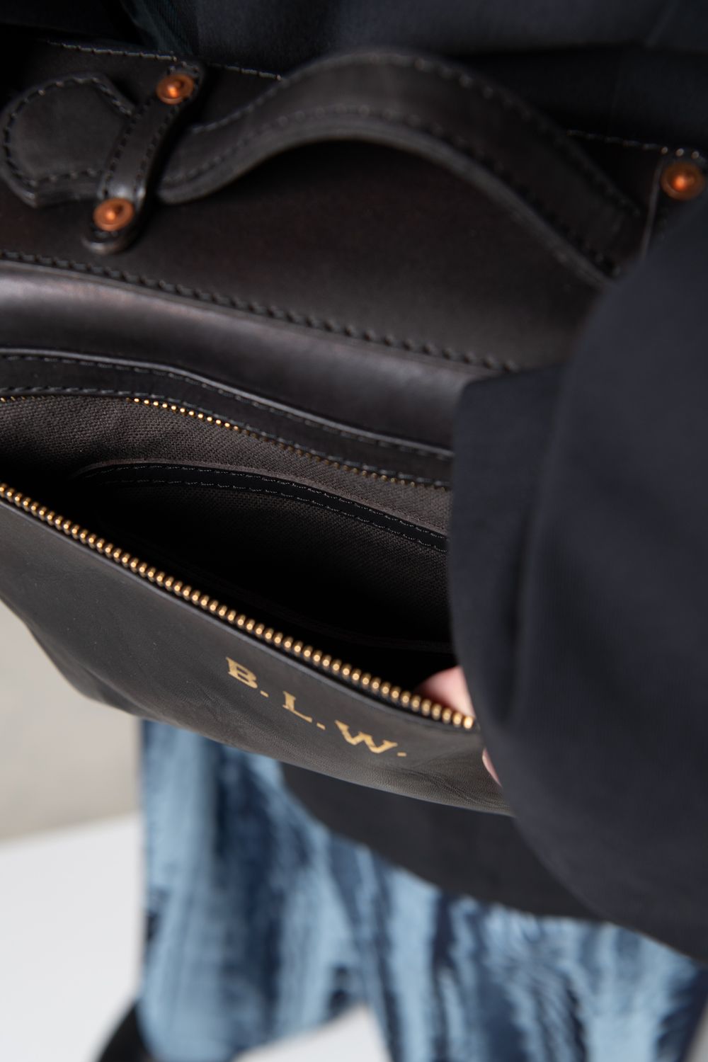 【25SS】LEATHER WANDER PANNIER BAG -SMALL [BLACK] | パニエバッグ (スモール) / ブラック