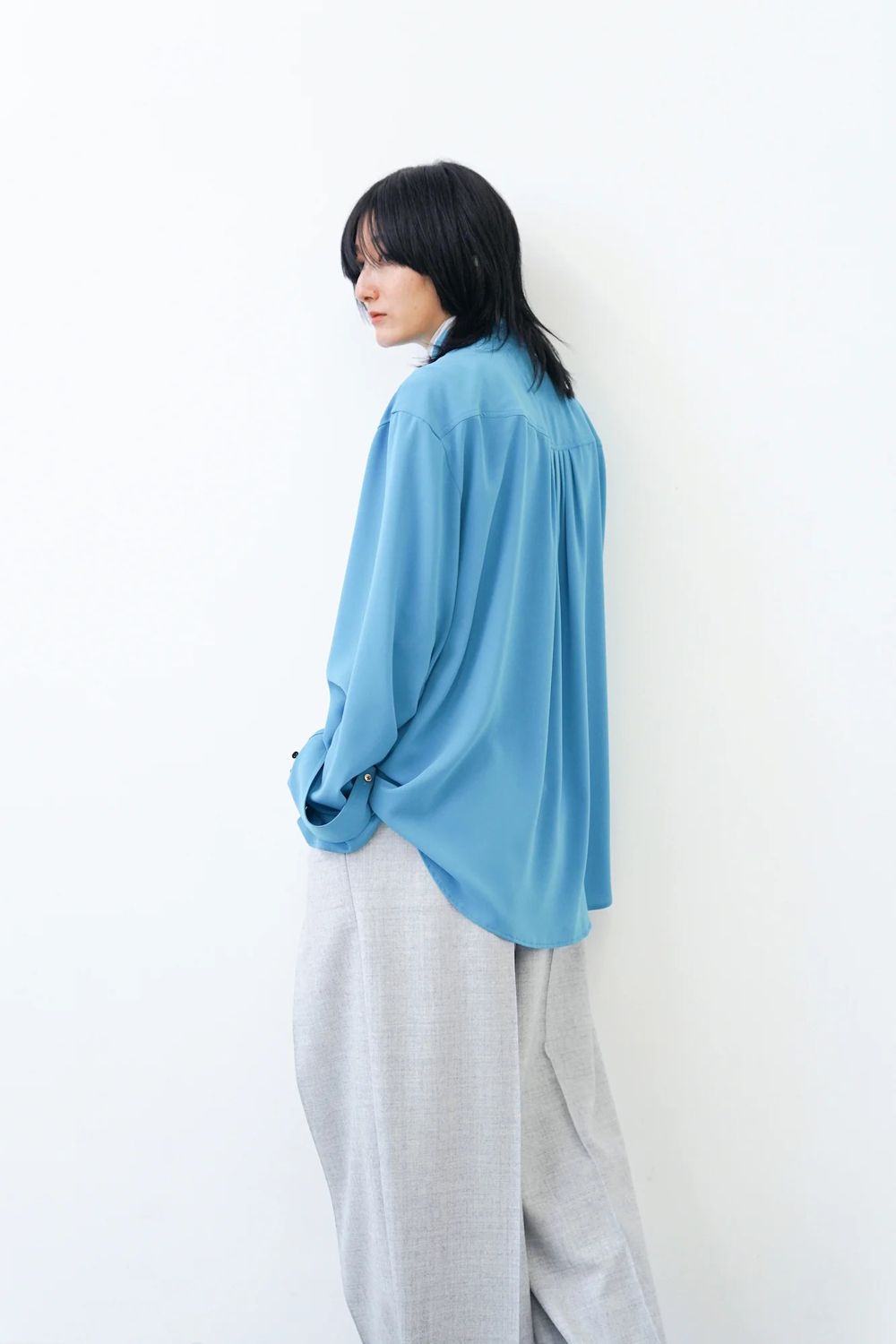 【アーカイブ展 / 1.18まで】Pure Shirt [cyan] - ピュアシャツ [シアン] / AW24SH01