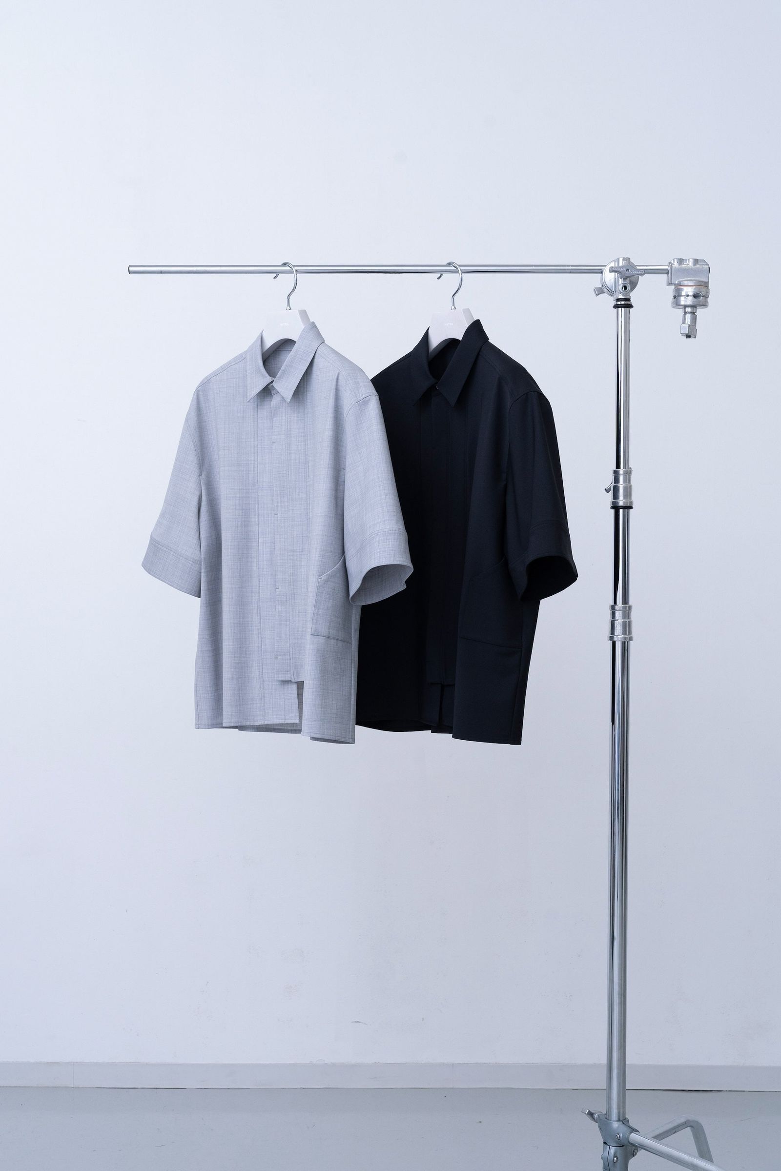 Tri Front Shirt [black]
