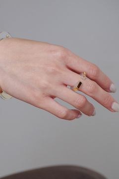 Matte "C" G / マット シー ゴールド