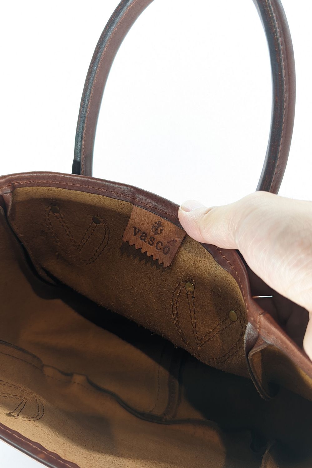 【25SS予約受付中｜12/17まで】レザーオールドトートバッグ - スモール [キャメル] / LEATHER OLD TOTE BAG - SMALL [CAMEL]
