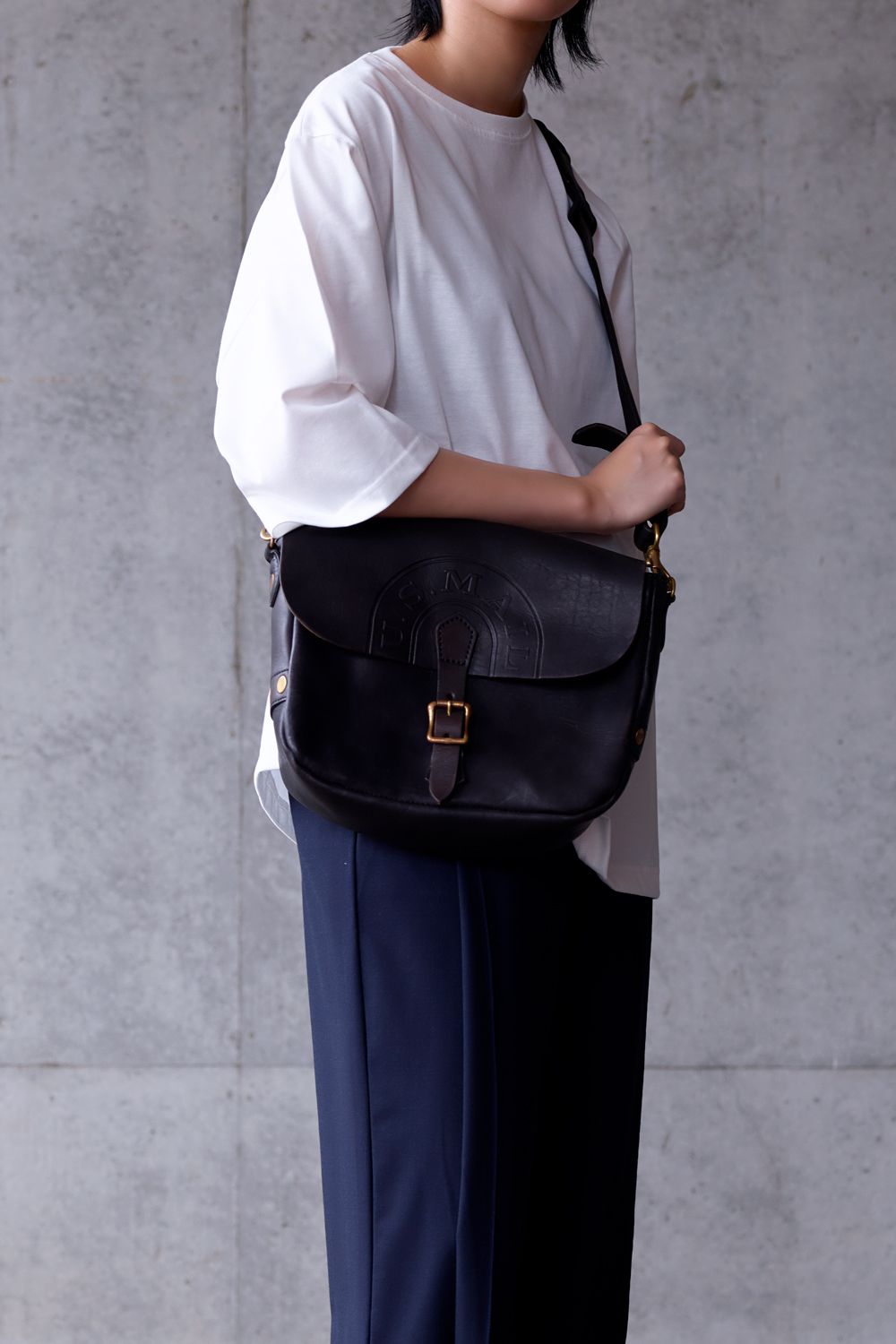 vasco - 【ラスト1点 / 24SS】レザーポストマンミニショルダーバッグ [ブラック] / LEATHER POSTMAN MINI  SHOULDER BAG [BLACK] | BONITA ONLINE STORE