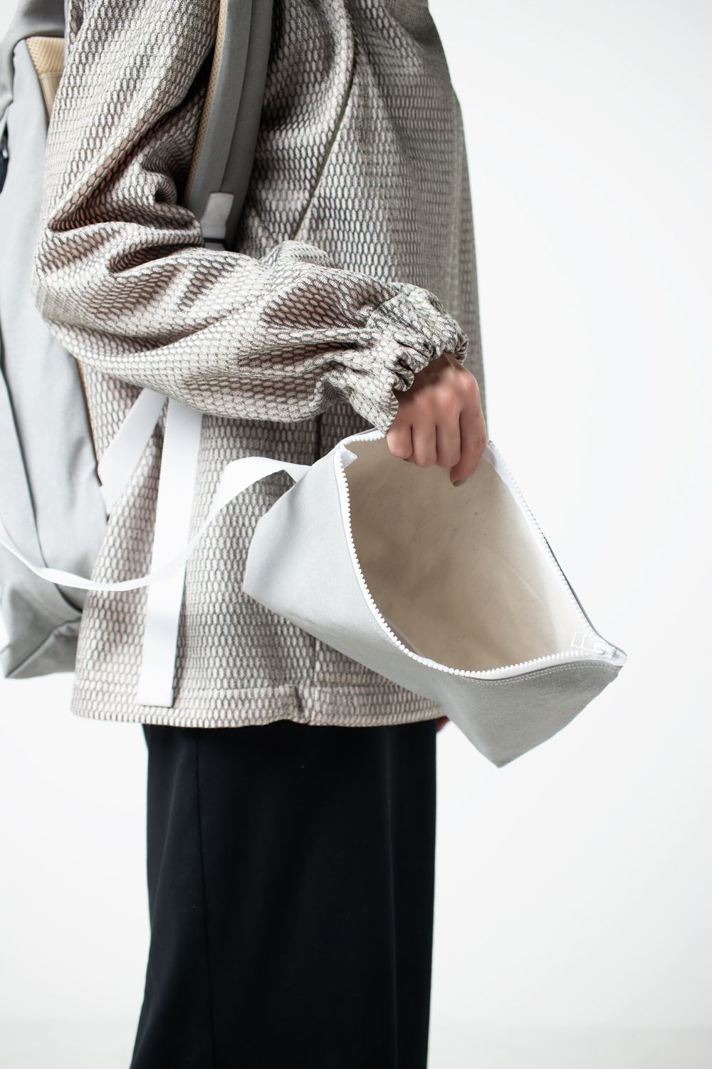 macromauro - KAOS SMALL 2.0 [PENKI GREY] / カオススモール2.0