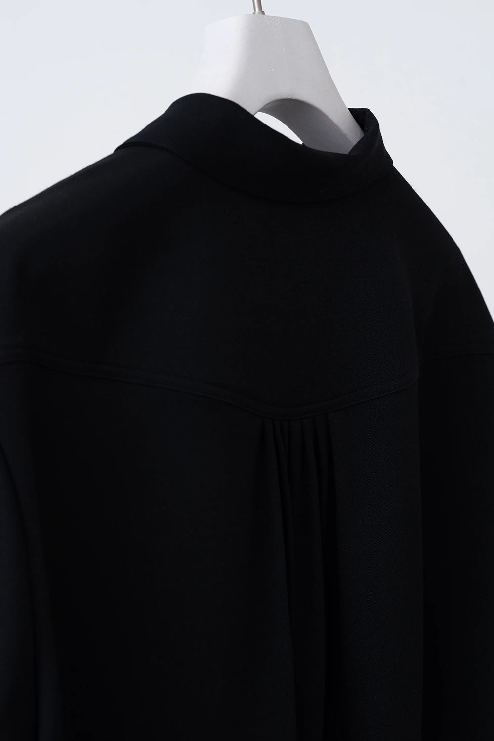【26AW / 予約受付中】O Blouse [black] - オーブラウス [ブラック] / FW26SH02