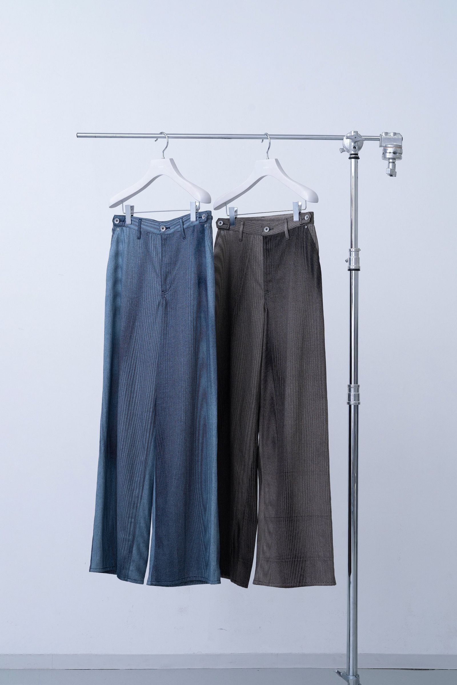 Mirage Bleach Slash Denim [navy]
