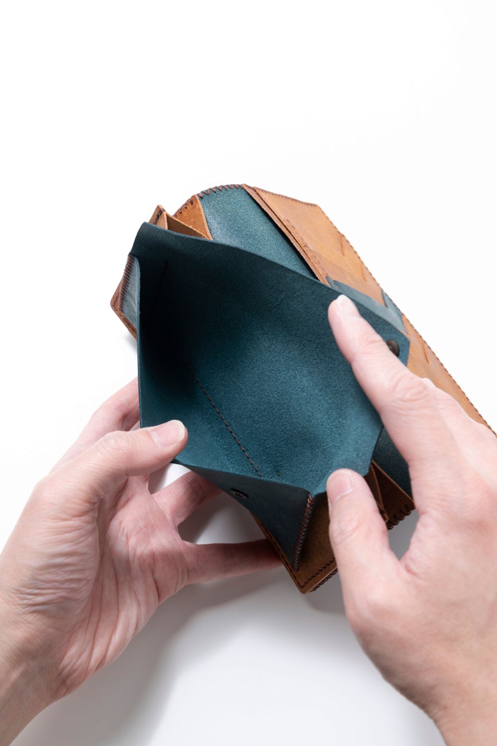 【1点のみ / 限定カラー】長財布 (コインあり) [ブルー × キャメル] / Long Wallet II [BLUE × CAMEL]