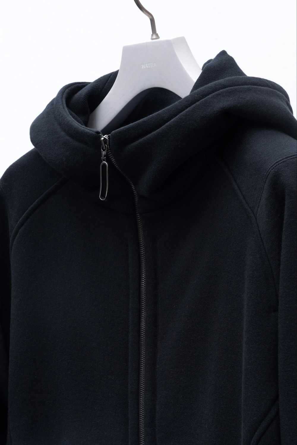 【アーカイブ展 / 1.18まで】I Parka LP [black] - IパーカLP [ブラック] / FW25HO01