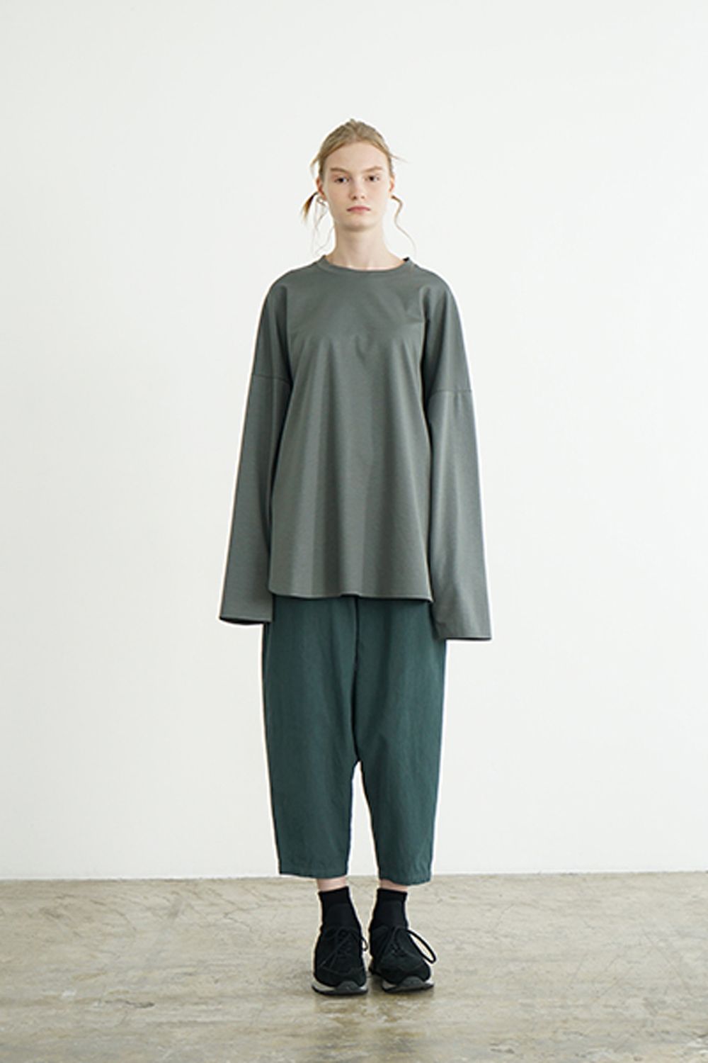 【ラスト1点 / 24SS】basic long t-shirt [DEEP KHAKI] - ベーシックロングTシャツ [ディープカーキ] / vu-s24-t04