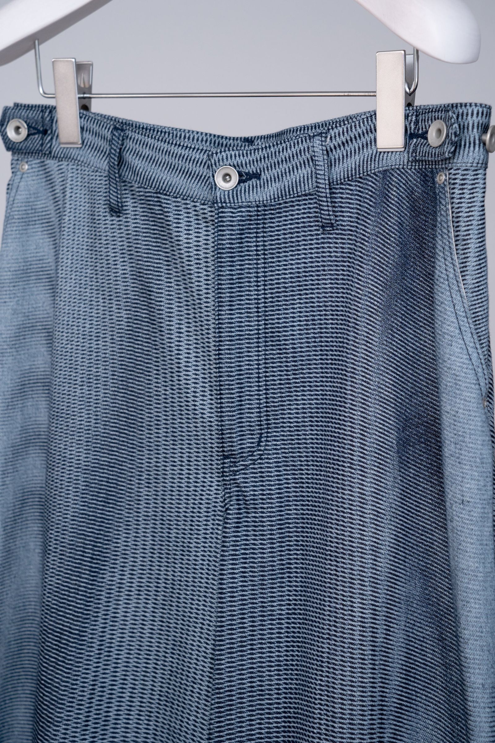 Mirage Bleach Slash Denim [navy]