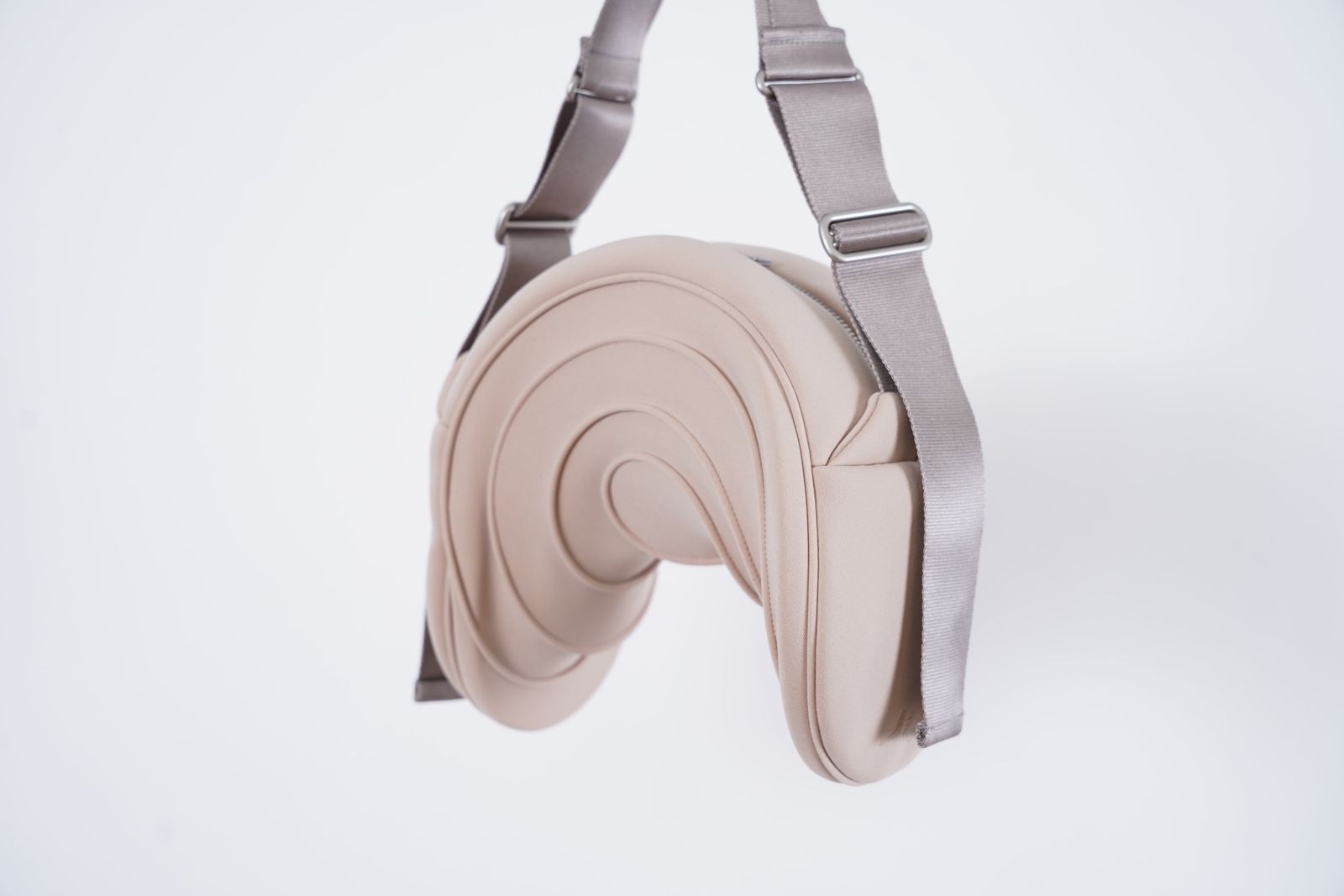 Moebius Bag [camel]