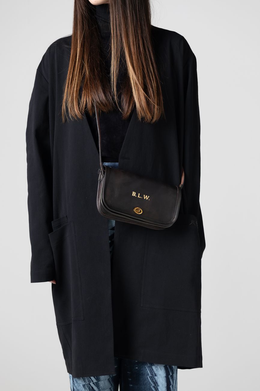 【ラスト1点 / 25SS】LEATHER CARRY SHOULDER BAG [BLACK] | レザーミニショルダーバッグ / ブラック