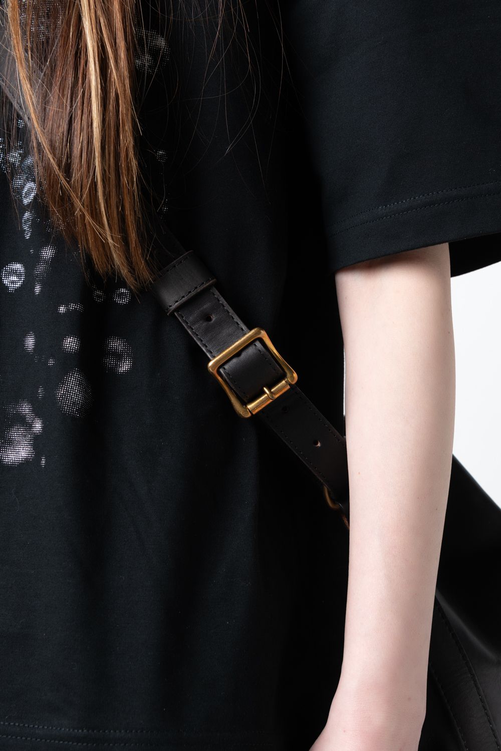 【ラスト1点 / 26SS】LEATHER WANDER PURSE BAG [BLACK] / レザーショルダーバッグ [ブラック]