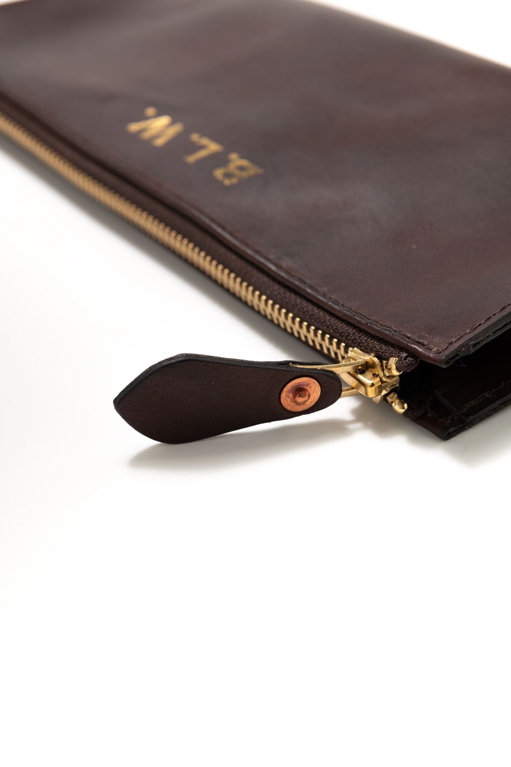 【ラスト1点 / 25SS】LEATHER WANDER POUCH【B.L.W.】/ BROWN | マチ付きレザーポーチ / ブラウン