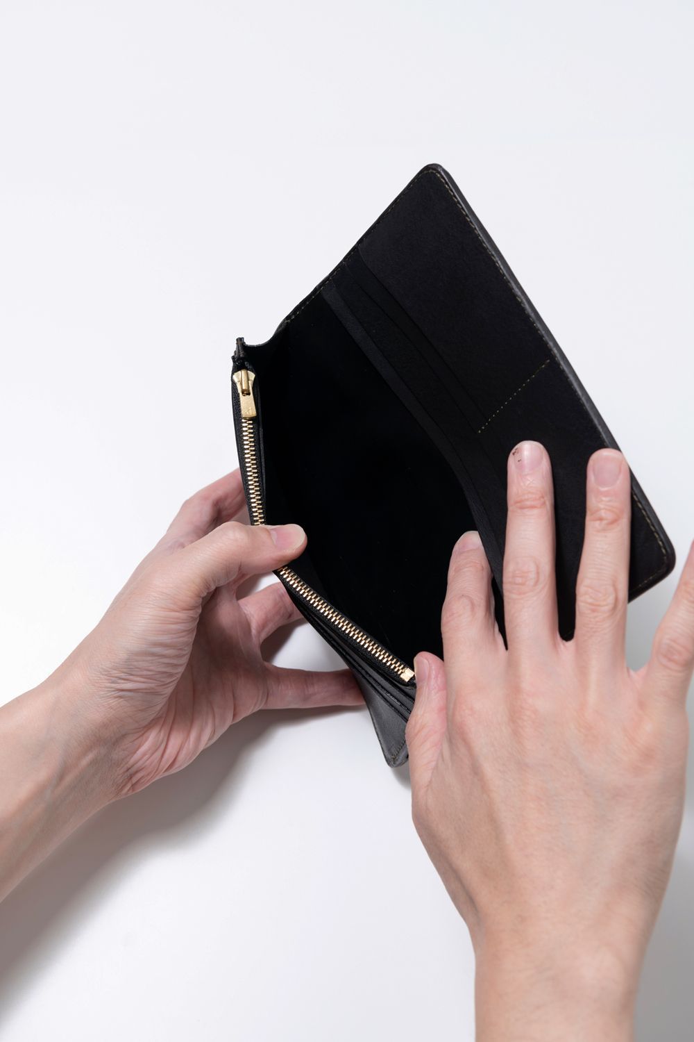 LEATHER GARRISON LONG WALLET [BACKSKIN-ARMY GREEN] TypeA | シェルコードバン ロングウォレット / バックスキン アーミーグリーン
