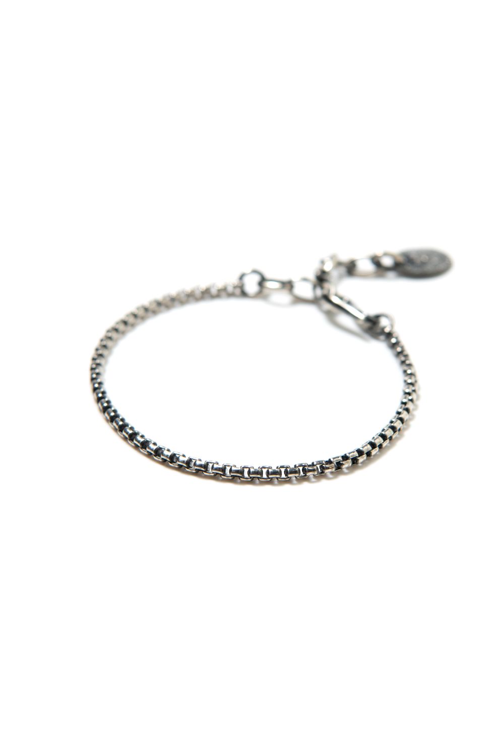 【お取り寄せ可能】NARROW SQUARE BLOCK CHAIN BRACELET [SV] / ナロースクエアブロックチェーンブレスレット [シルバー]