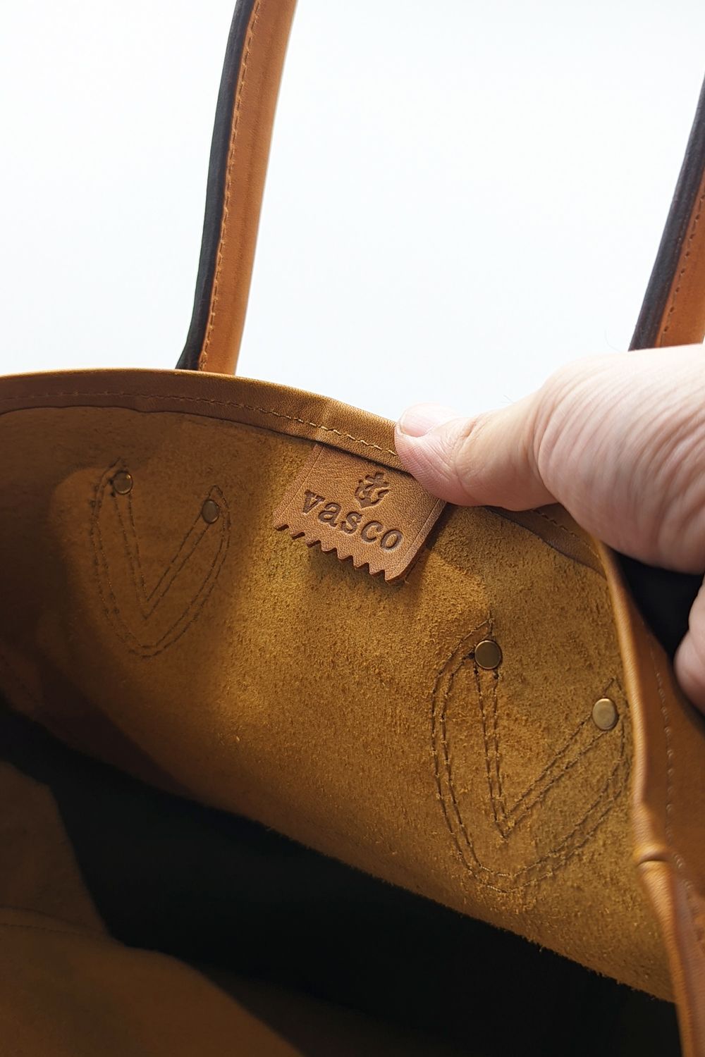 レザーオールドトートバッグ - ミディアム [マスタードキャメル] / LEATHER OLD TOTE BAG - MIDIUM [MUSTARD CAMEL]