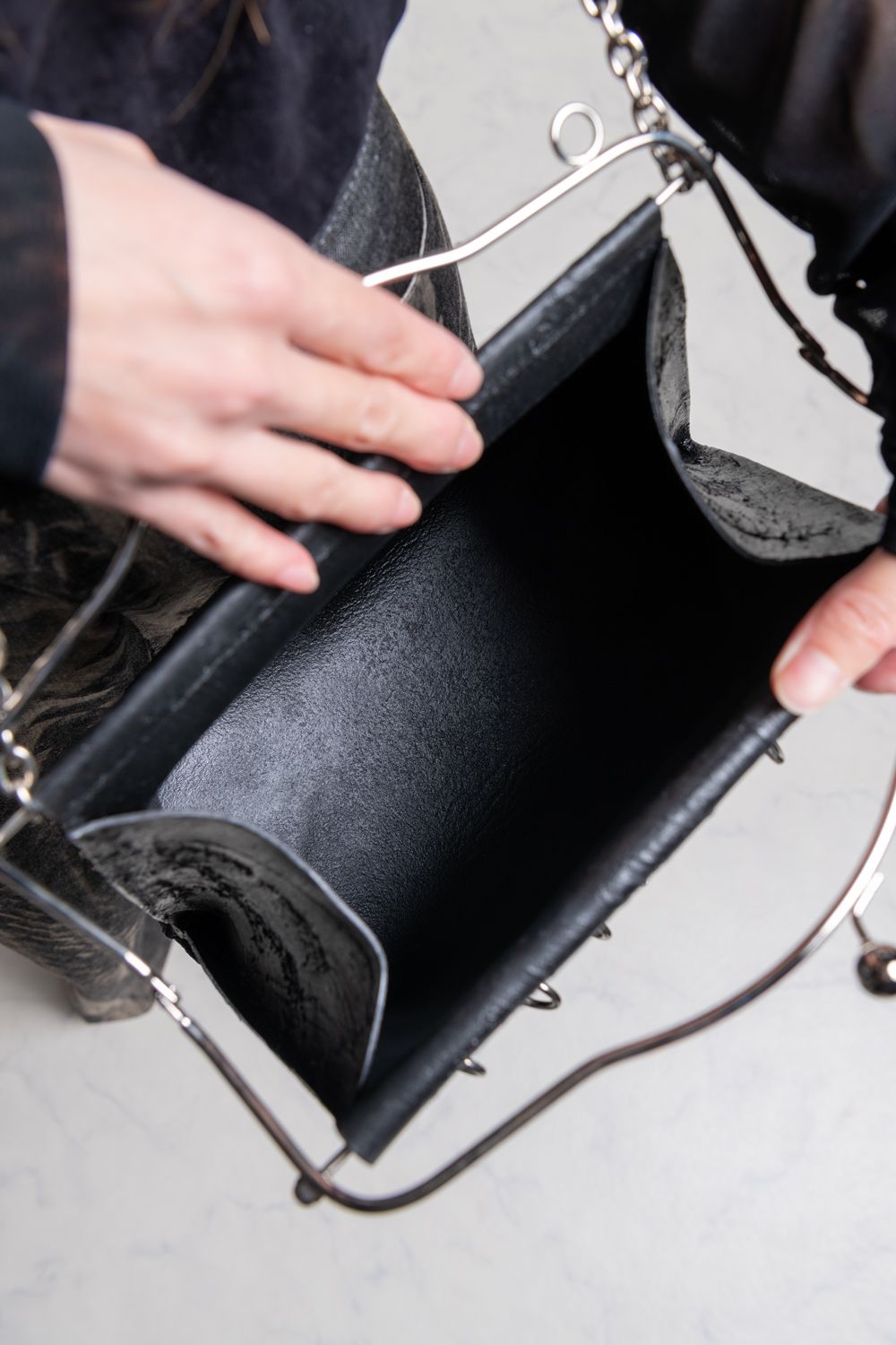 【ラスト1点】シャトレーヌ (ハンド) バッグ [ブラック] / w25-08-bk