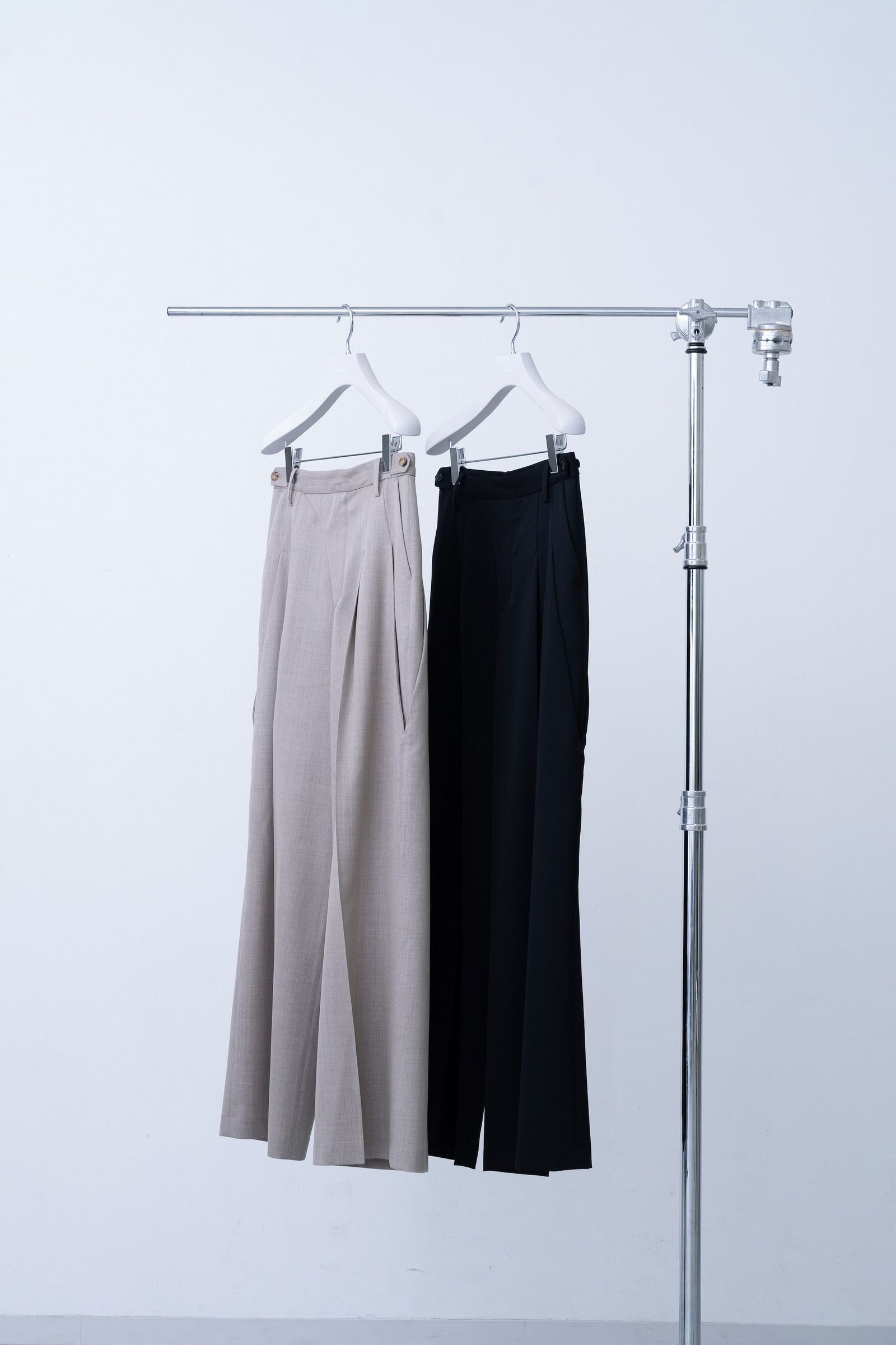 Layhak Sway Trousers [beige]