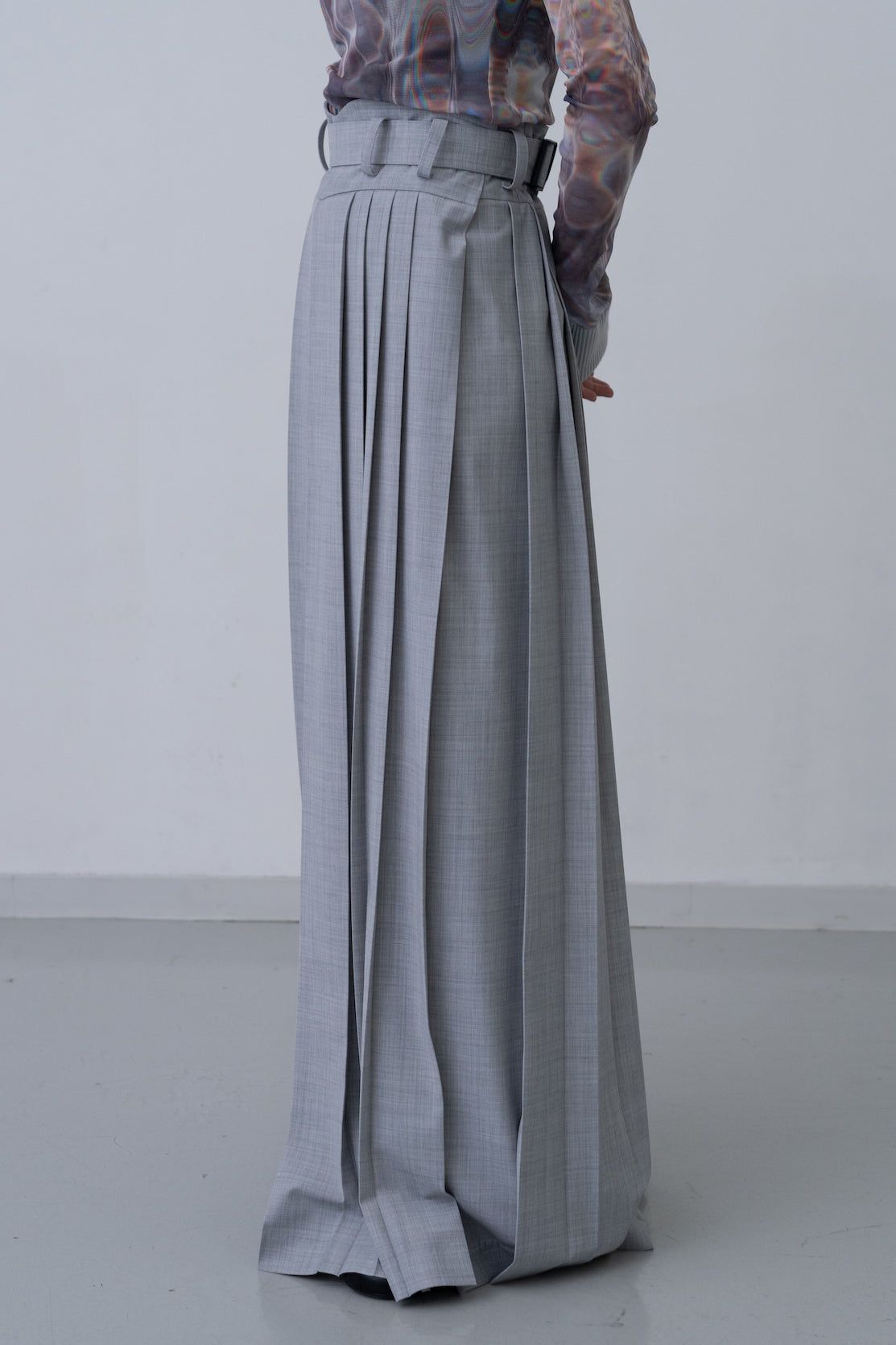 Hak Pleats Pants U [grey]