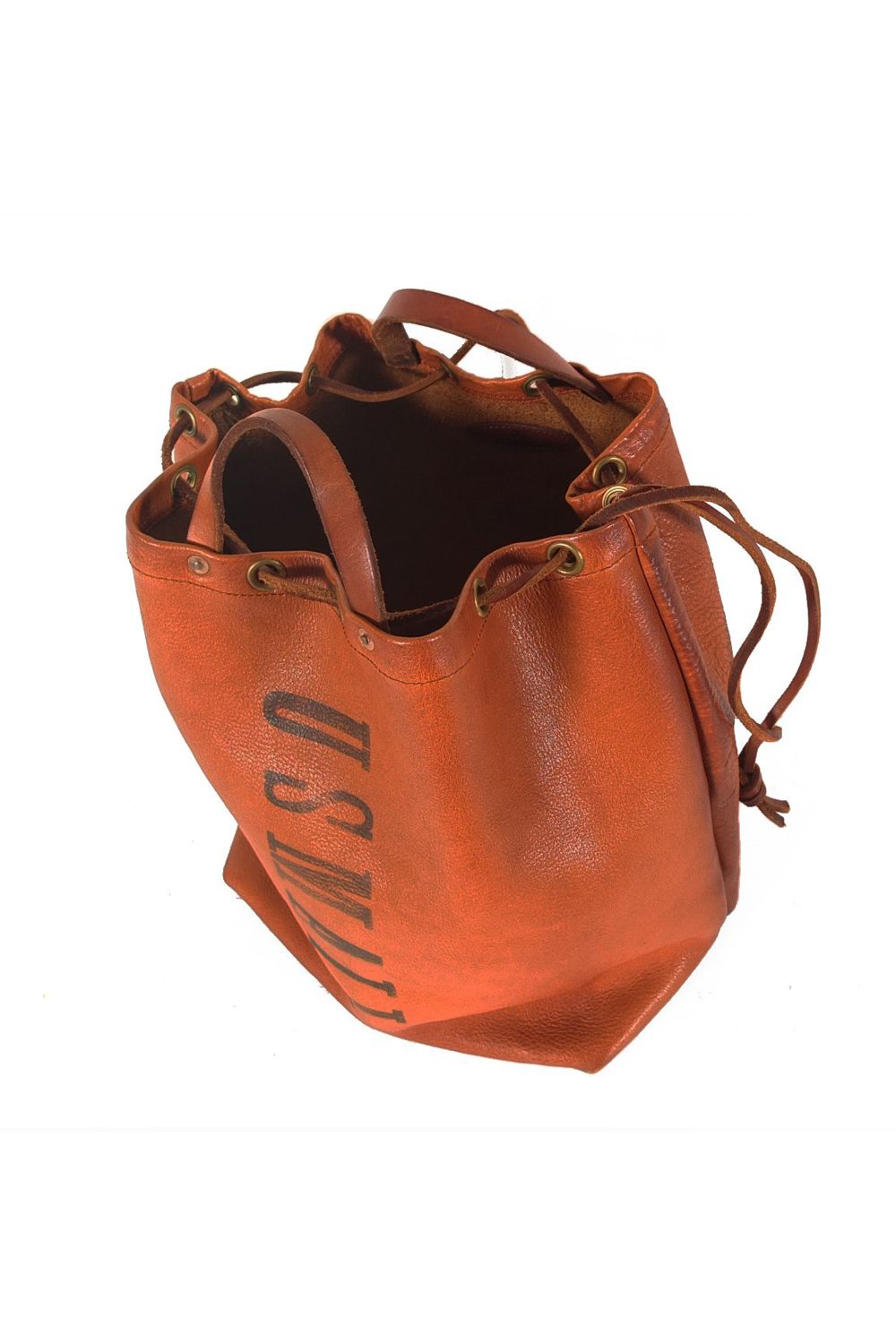 【25SS予約受付中｜12/17まで】LEATHER MAIL PURSE BAG - MEDIUM | 巾着バッグ (ミディアム)