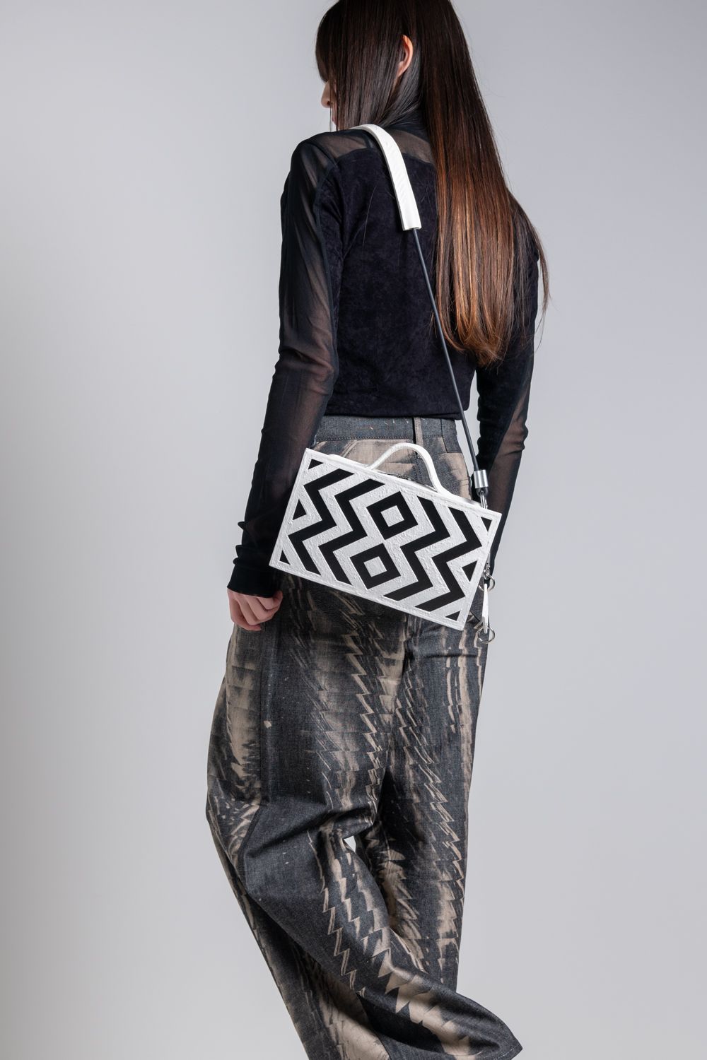 【お取り寄せ可能】レリーフトート [象嵌ホワイト] / w25-06-wh