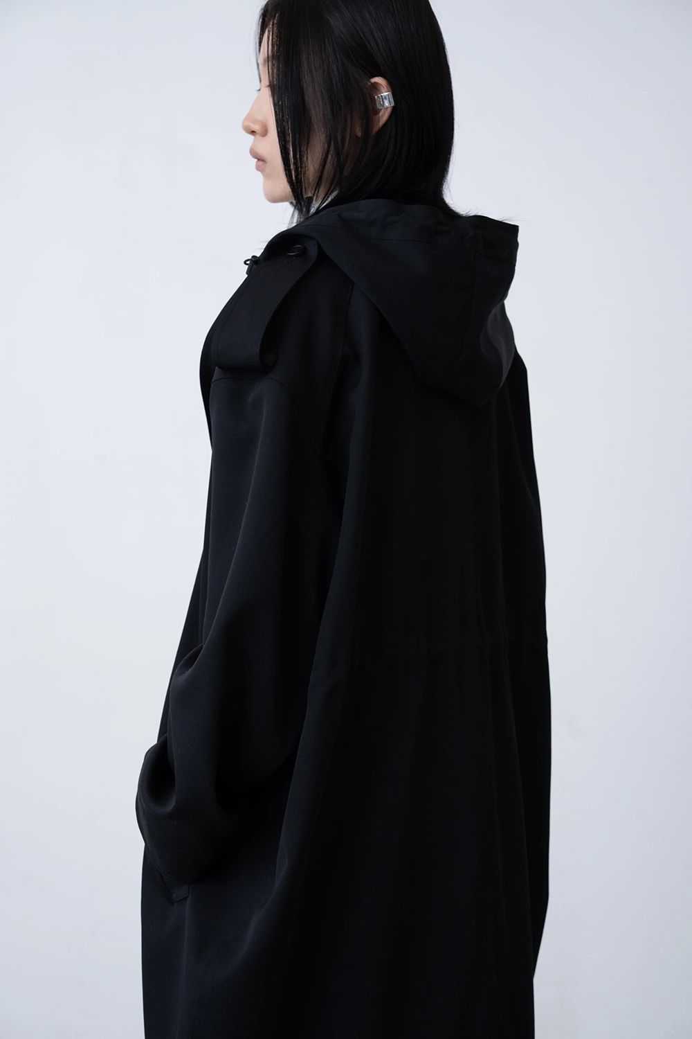 【26AW / 予約受付中】Disk Over Coat [black] - ディスクオーバーコート [ブラック] / FW26OU03