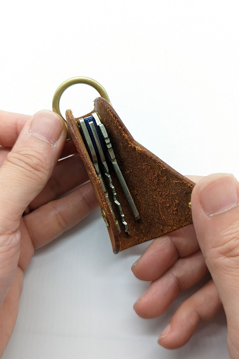 ボタンフックキーケース S [キャメル] / Button Hook Key Case [CAMEL] - プエブロ