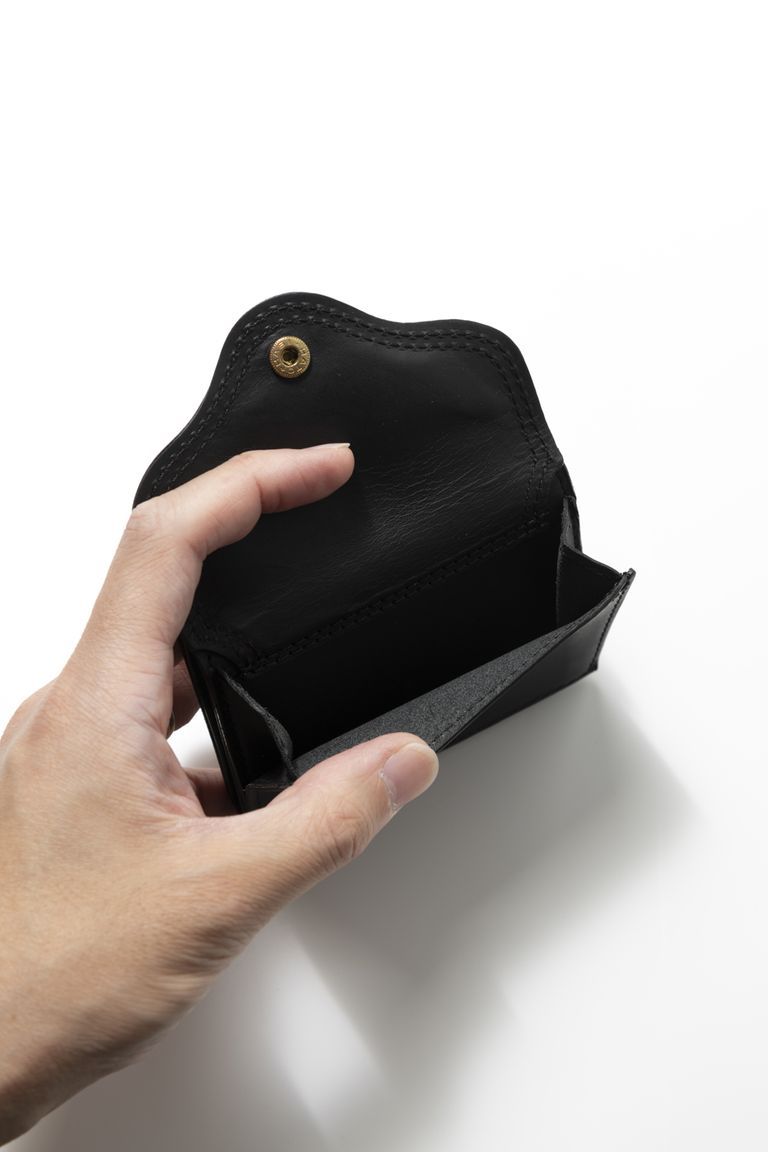 VASCO ブラックレザー 二つ折り財布 楽天市場】ヴァスコ バスコ VASCO LEATHER NAVAL POKET WALLET