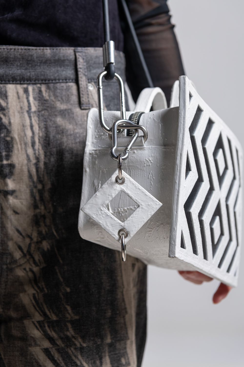 【お取り寄せ可能】レリーフトート [象嵌ホワイト] / w25-06-wh