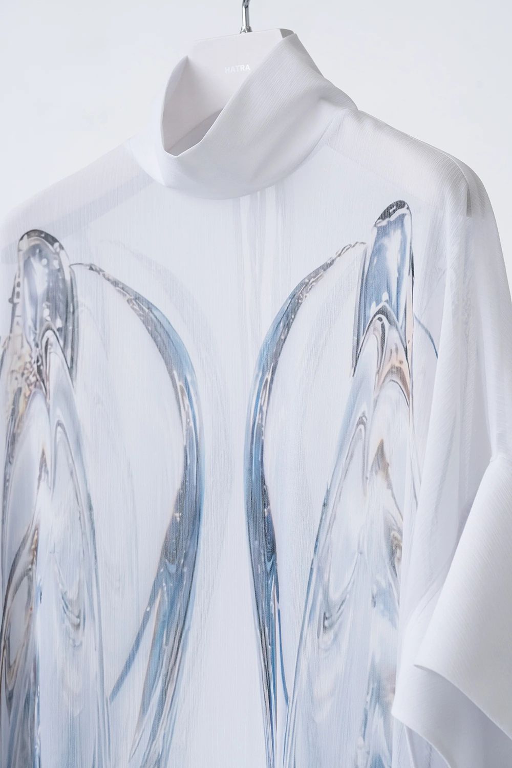 【26AW / 予約受付中】Sphere Sheer Robe [white] - スフィアシアーローブ [ホワイト] / FW26RO01