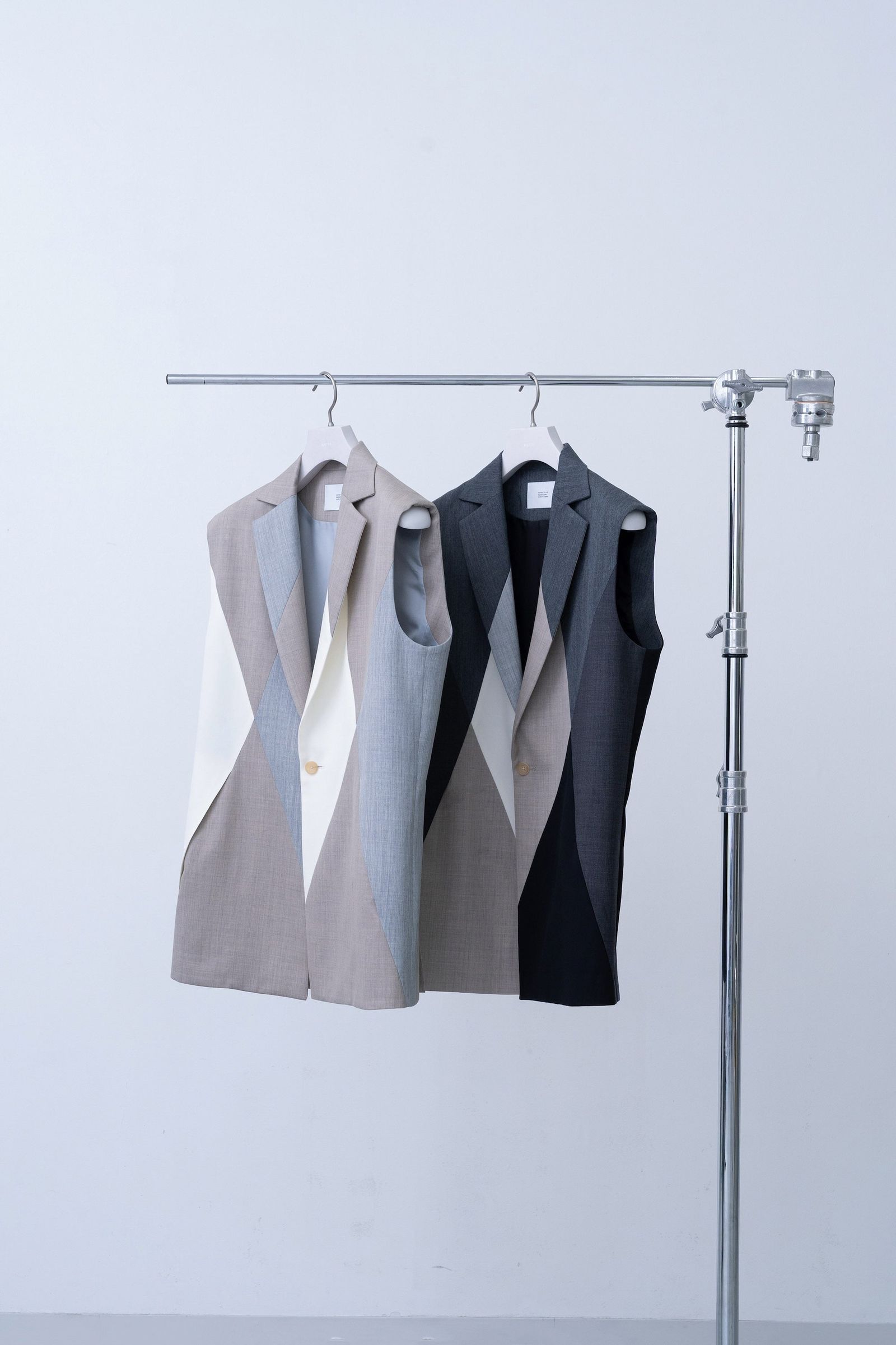 Winker Sleeveless Jacket [black-m]