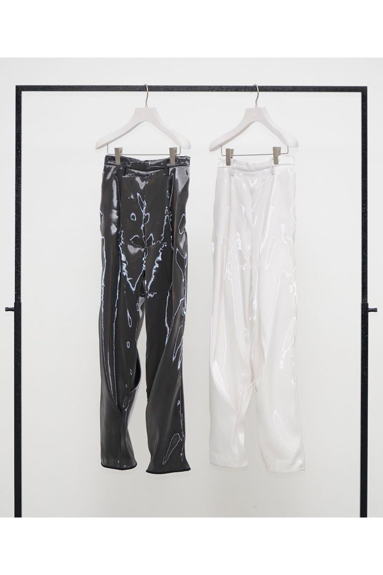HATRA - 【23AW】Liquid Shape Trousers [black] - リキッドシェイプ 