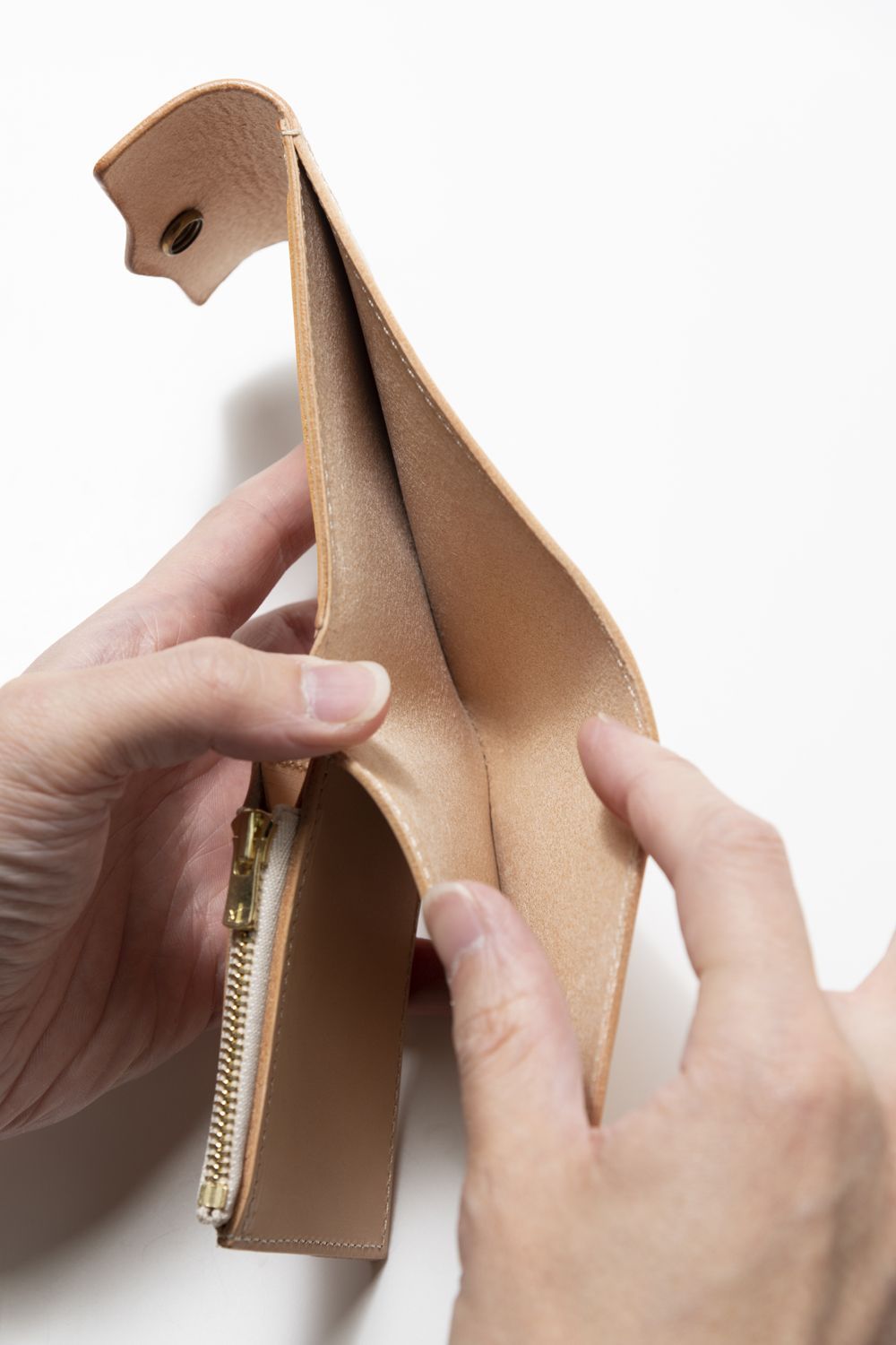 【25SS予約受付中｜12/17まで】レザーネイバルミドルウォレット [ベージュ] / LEATHER NAVAL MIDDLE WALLET [SAND]