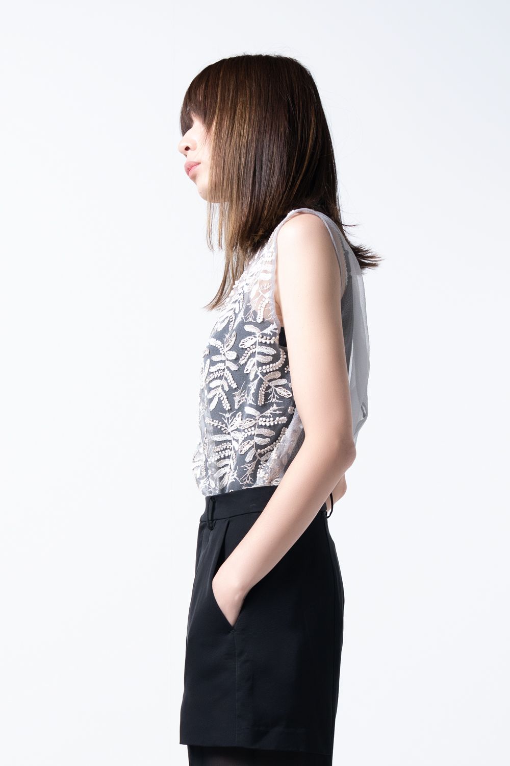 【24SS】Pine レースノースリーブトップス [Bluebeige,Blackgray]