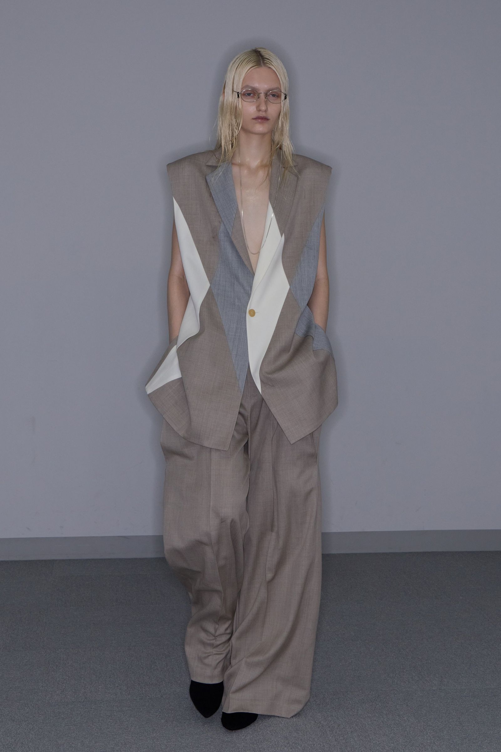 Winker Sleeveless Jacket [grey-m]