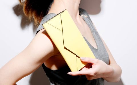 たくさん入れても薄い財布"ENVY"。その魅力に迫る！
