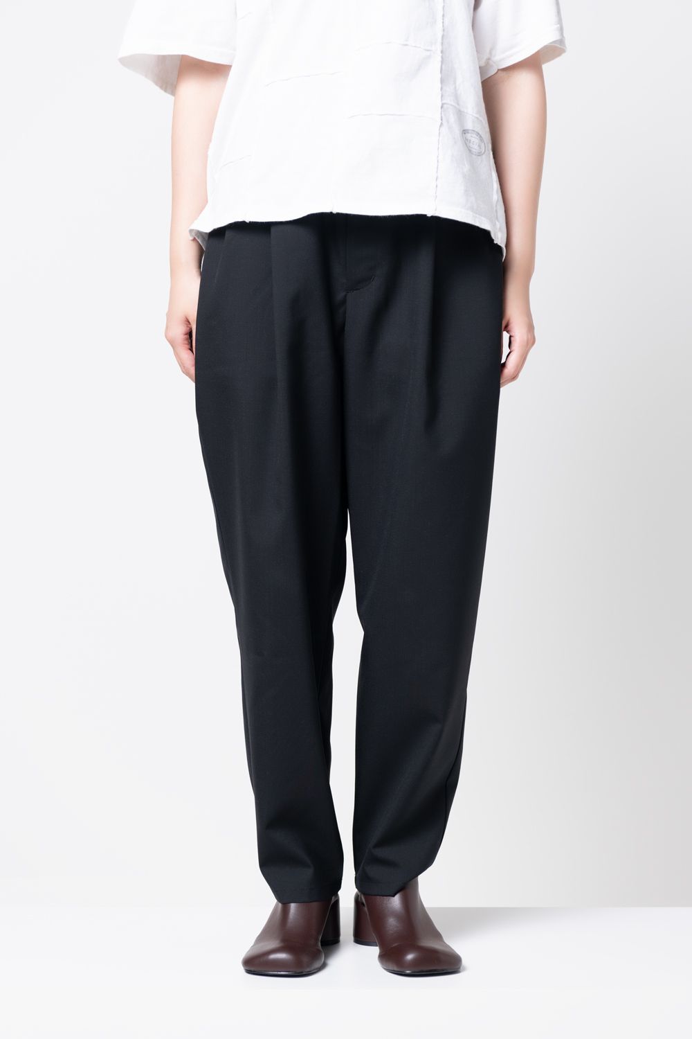 【ラスト1点 / 23AW】narrow tapered pants [BLACK] - ナローテーパードパンツ [ブラック] / vu-a23-p12