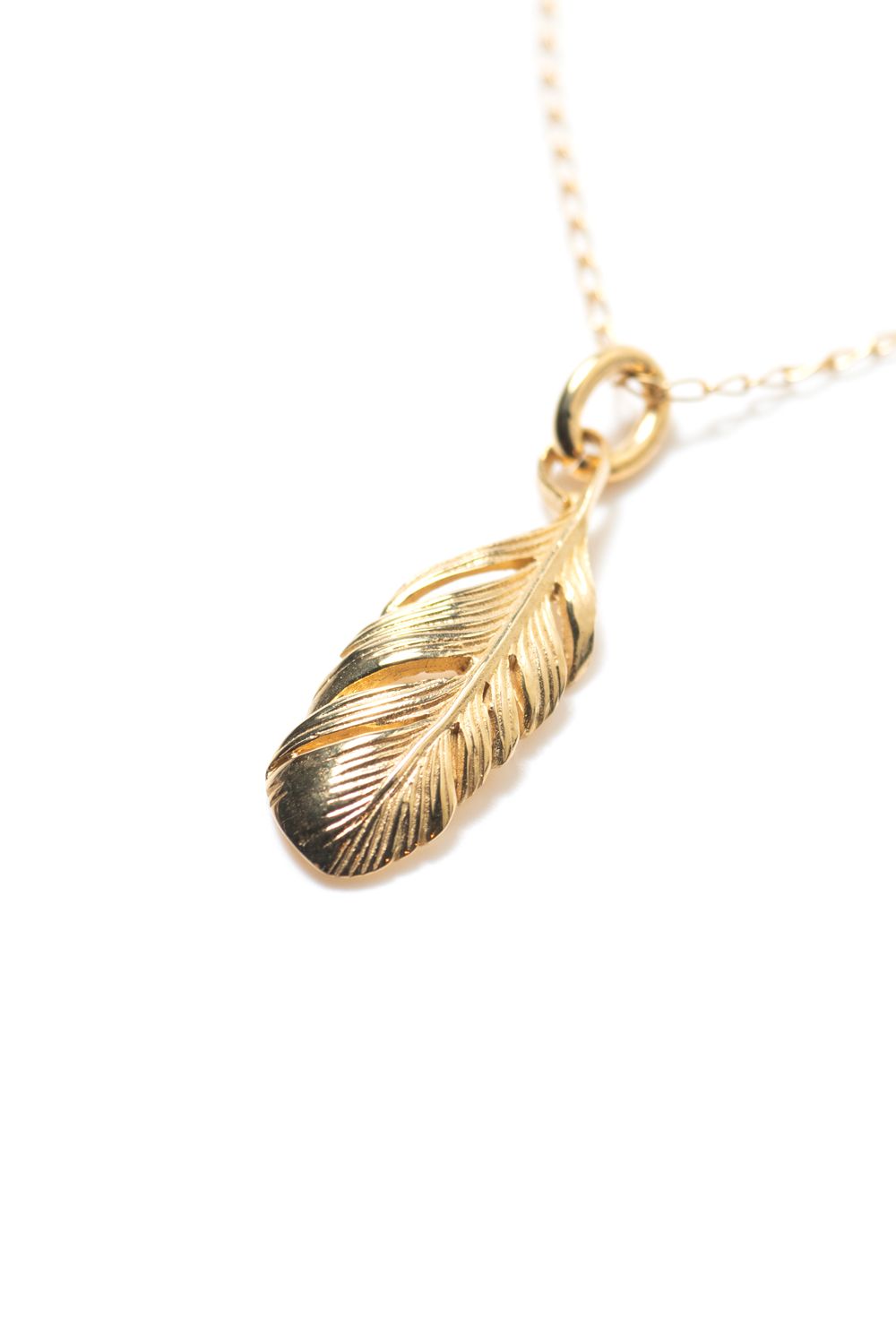 【ラスト1点】EX TINY FEATHER PENDANT GP / エクストラタイニーフェザーペンダント [ゴールド]