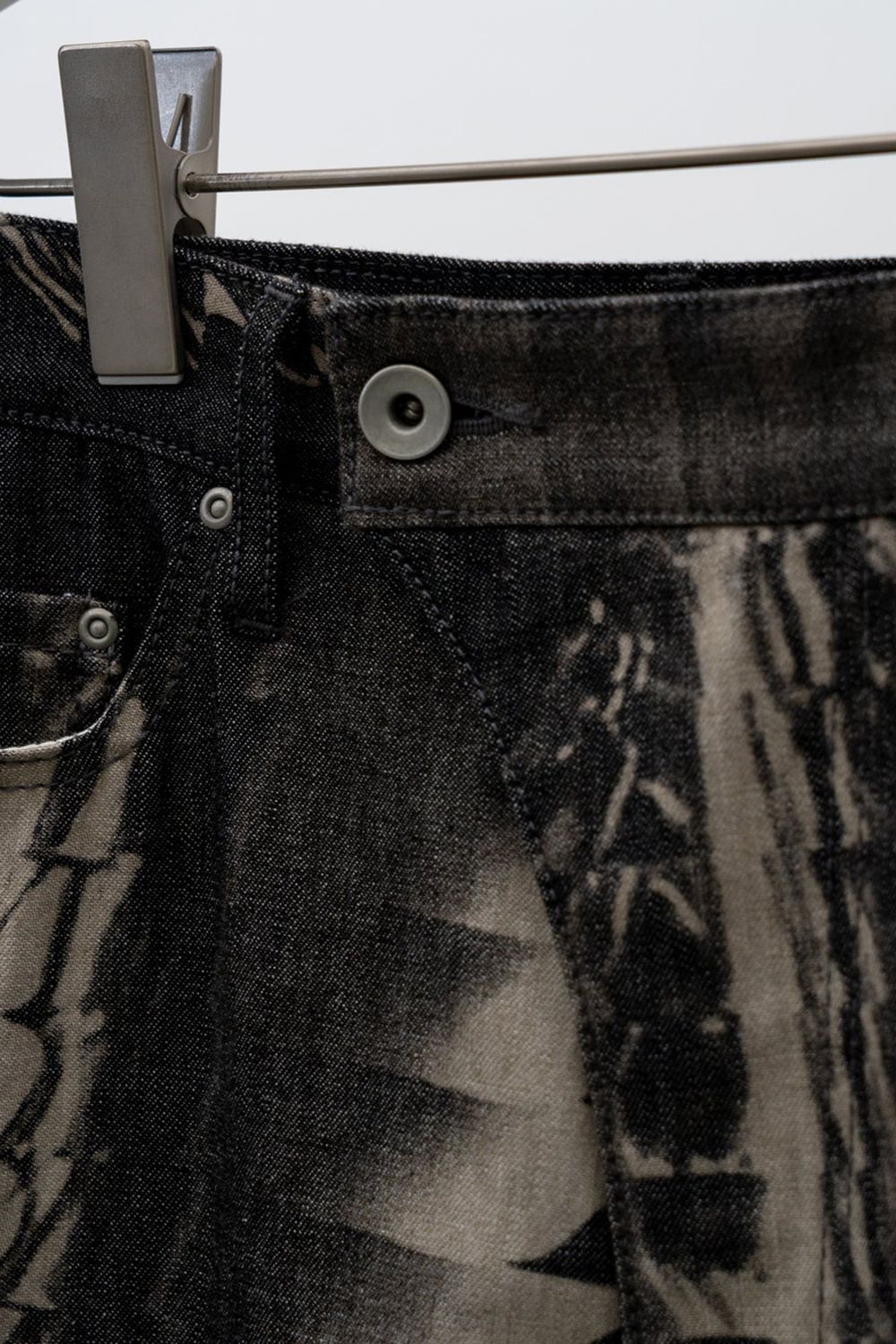 【ラスト1点 / 25AW】Latent Bleach Denim [black]  - レイテントブリーチデニム [ブラック] / FW25BT07