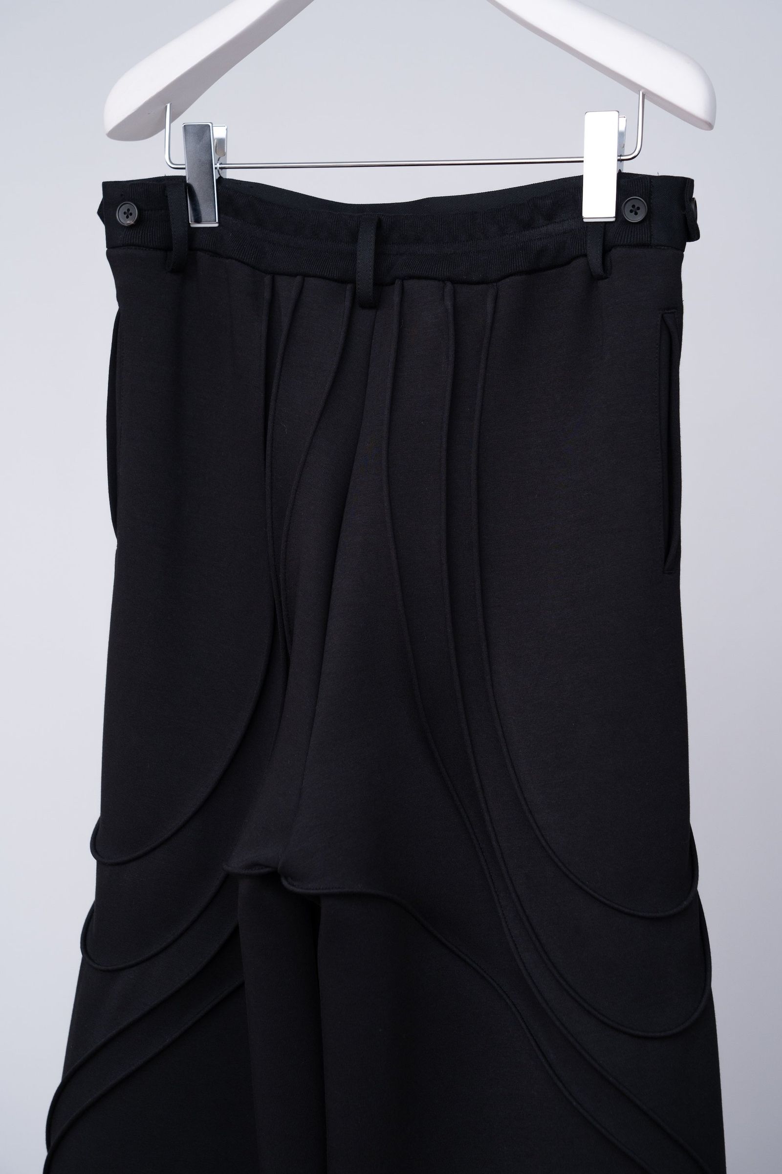 Moebius Trousers [black]