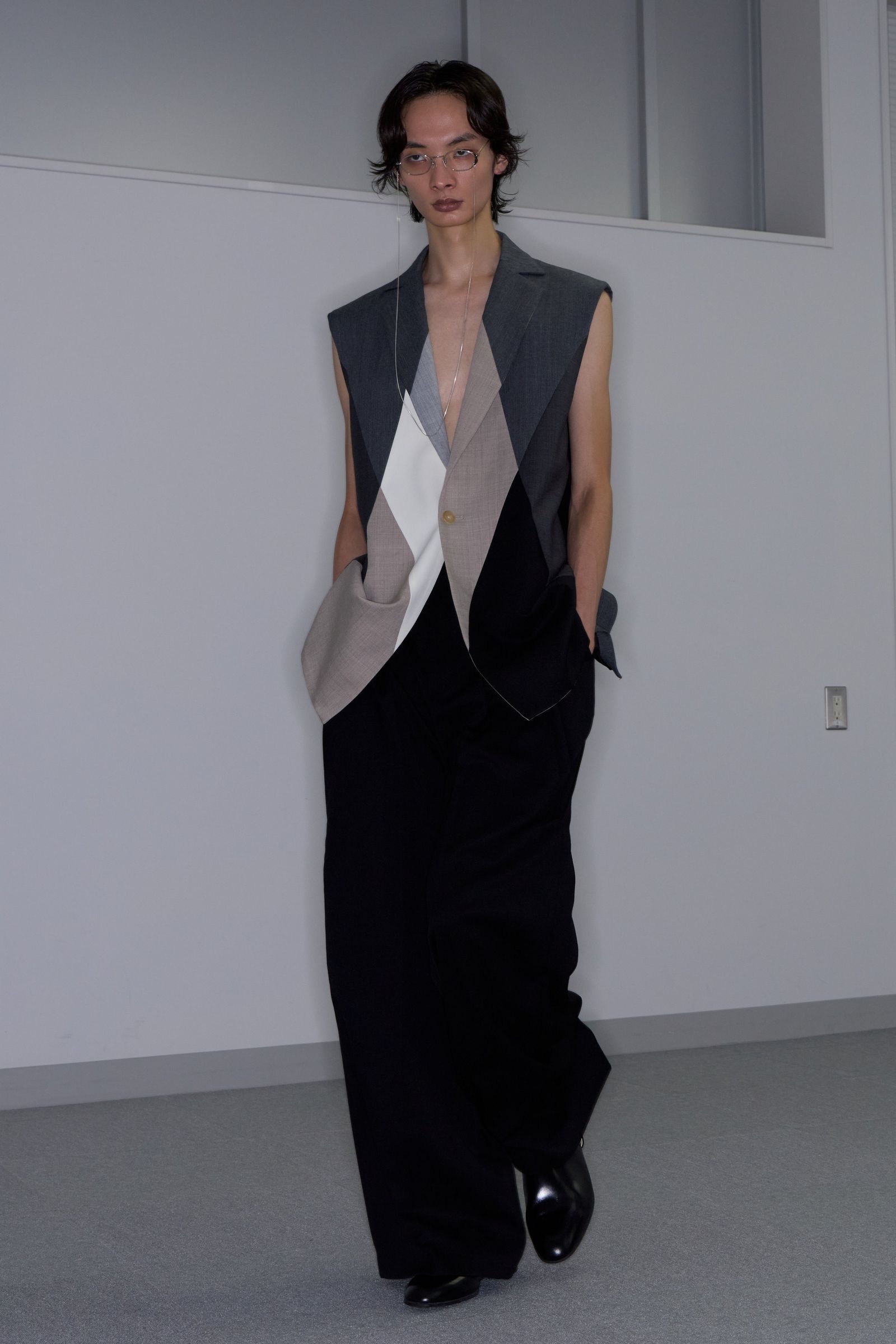 Winker Sleeveless Jacket [black-m]