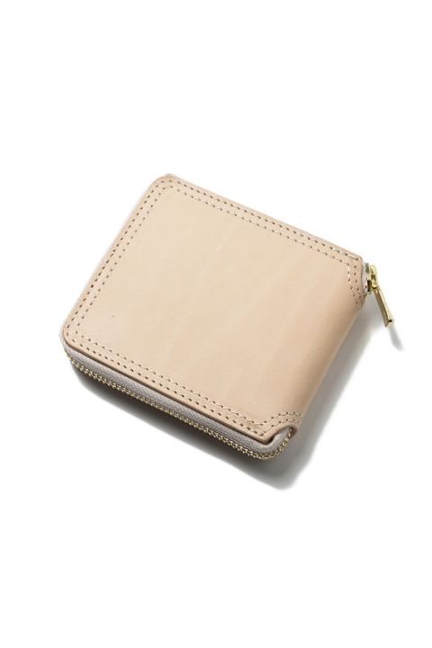【25SS予約受付中｜12/17まで】レザーボヤージュラウンドジップショートウォレット [ベージュ] / LEATHER VOYAGE ROUND ZIP SHORT WALLET [SAND]
