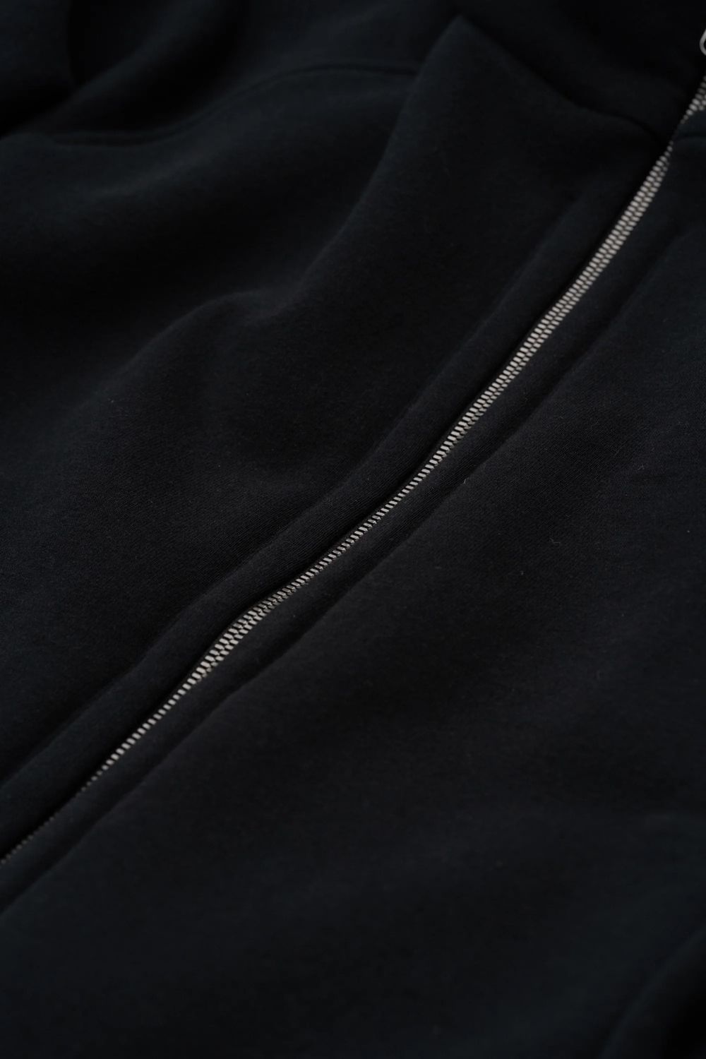 【アーカイブ展 / 1.18まで】I Parka LP [black] - IパーカLP [ブラック] / FW25HO01