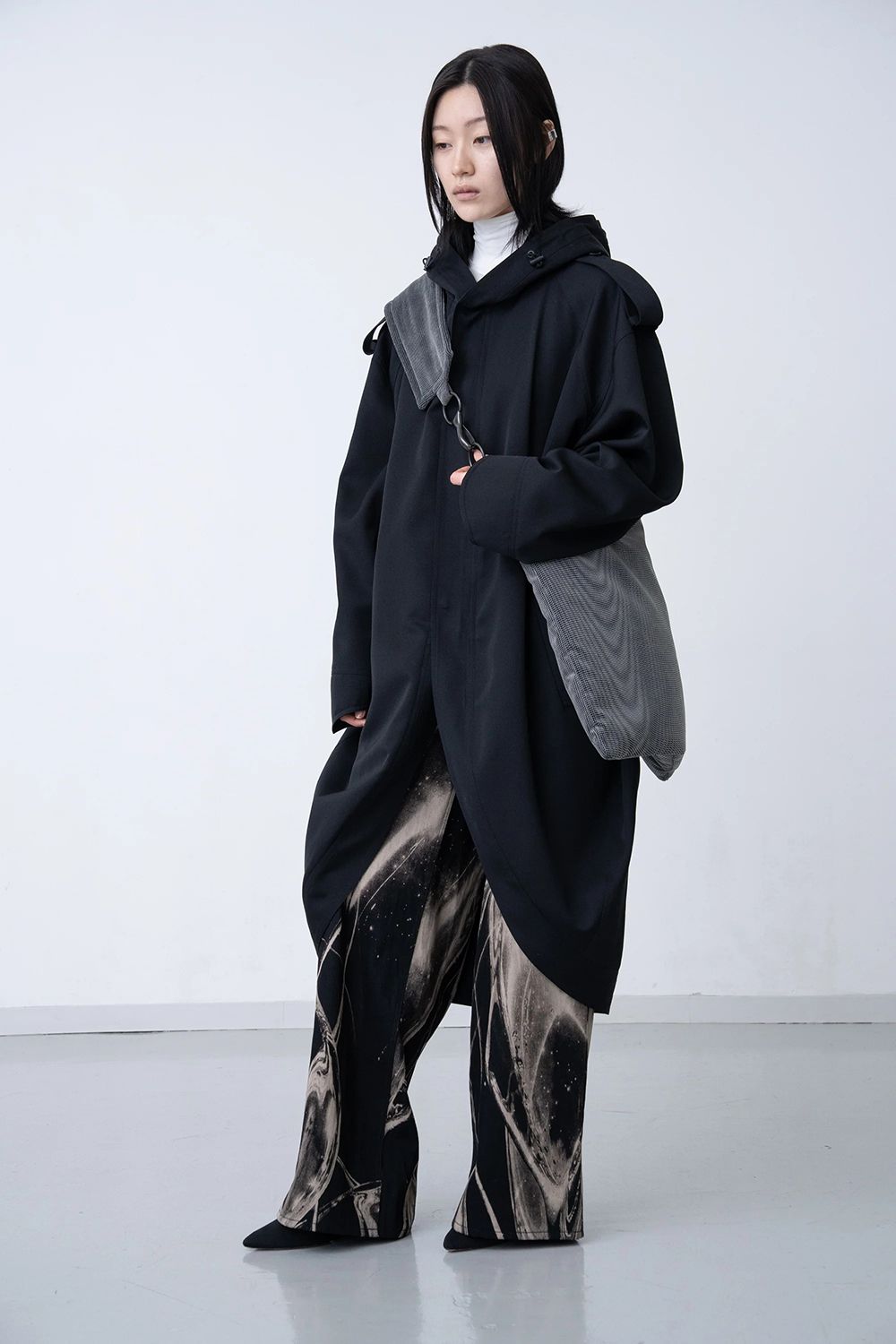 【26AW / 予約受付中】Mirage Corduroy Tote [steal-grey] - ミラージュコーデュロイトート [ミッドナイト] / FW26AC01