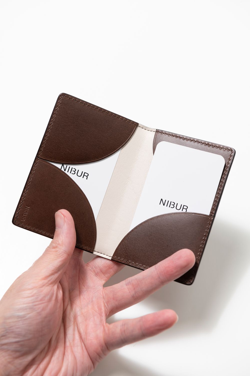 STARRY - Card case [BROWN]｜ご縁が広がる名刺入れ / ブラウン