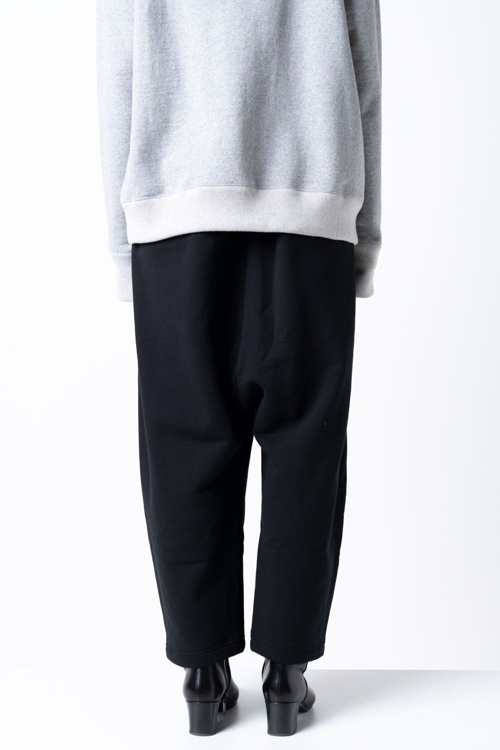 【23AW】chord balloon pants [BLACK] - コードバルーンパンツ [ブラック] / vuy-a23-p03