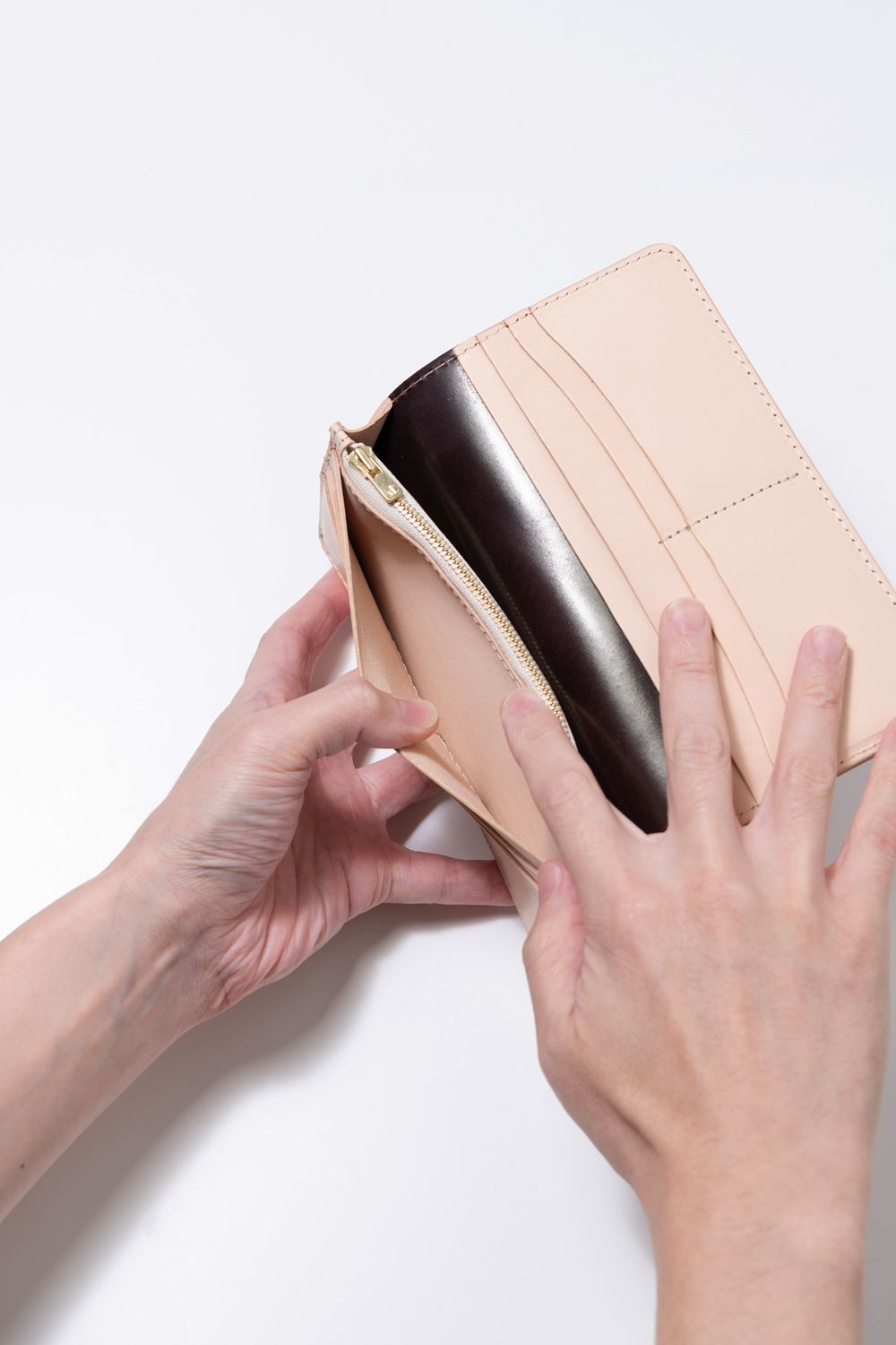 vasco - 【25SS予約商品】シェルコードバンロングウォレット