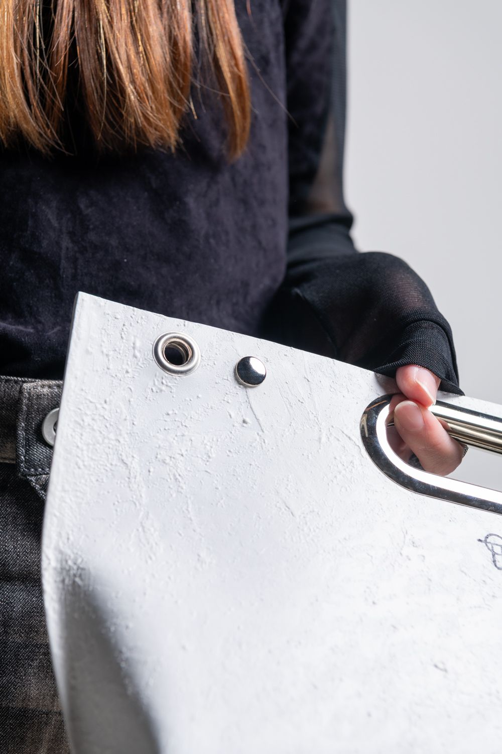 【お取り寄せ可能】壁クラッチ／ショルダー M [ホワイト] / w25-03-wh