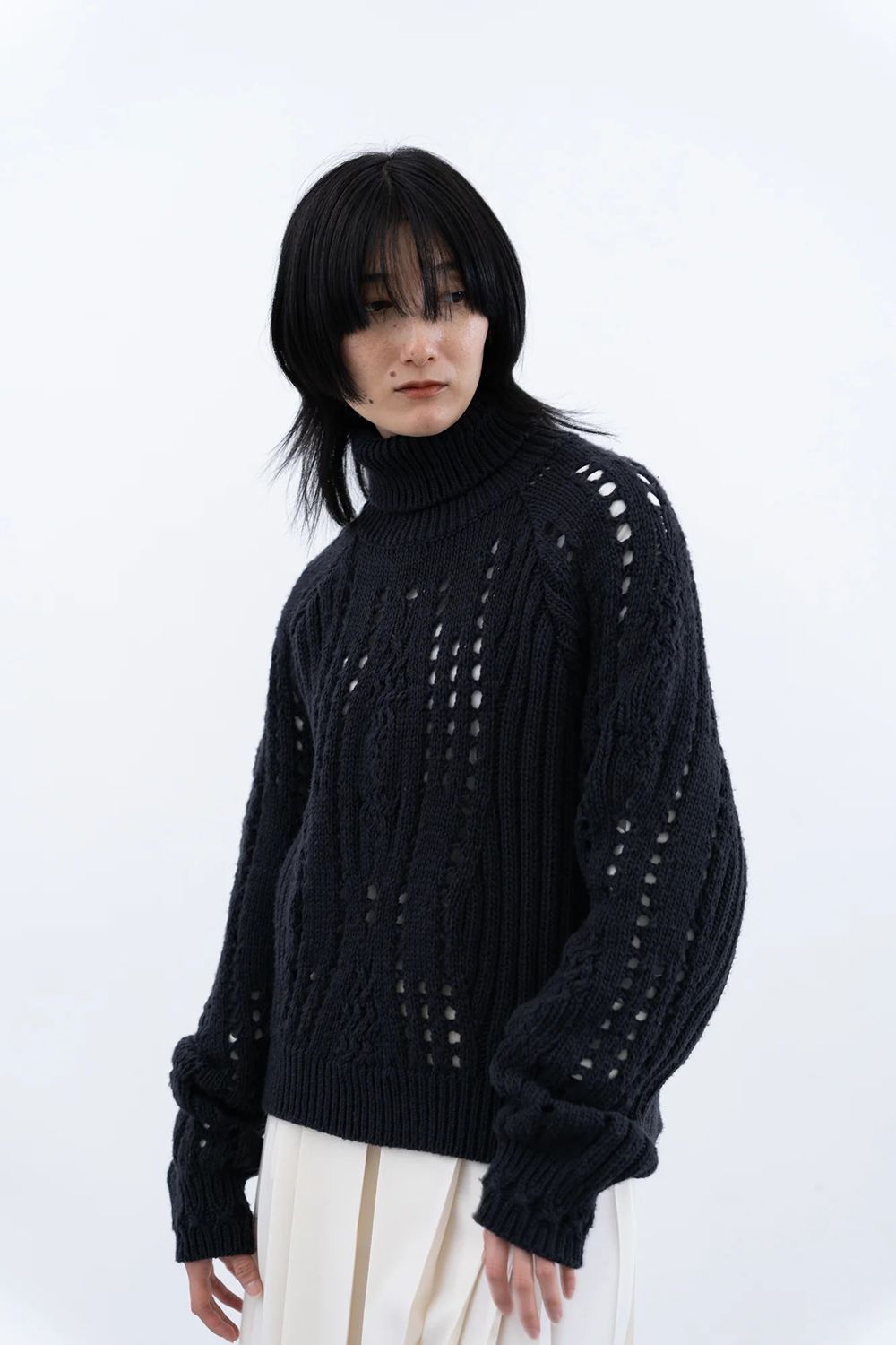 【アーカイブ展 / 1.18まで】Allele Cable Sweater [charcoal] - アレルケーブルセーター [チャコール] / FW25KN05