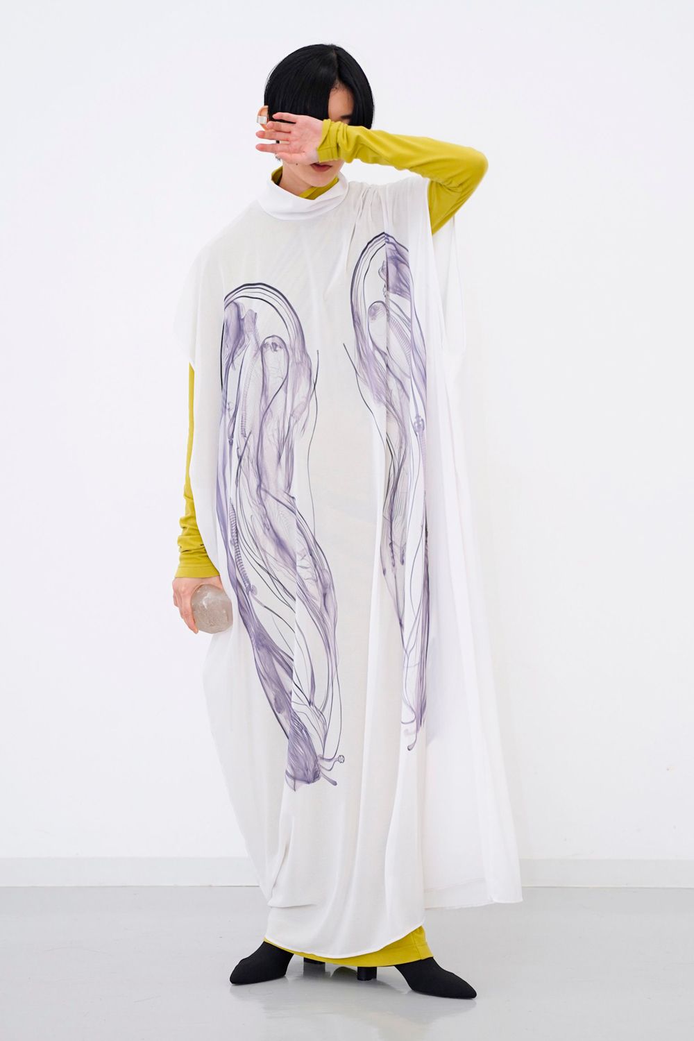 HATRA - 【23AW】Envelope Sheer Robe [white-pray